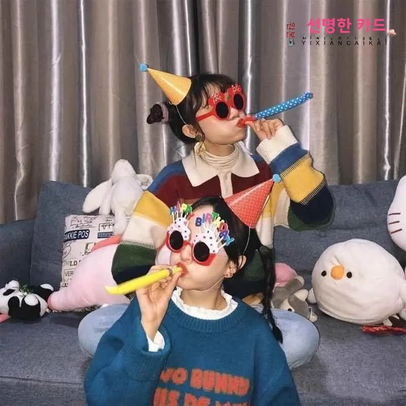 창의적인 긴 코 모양 휘슬, 확장 가능한 파티 소품, 큰 소리, 내구성, 행사 및 기념일을 위한 축제 선물