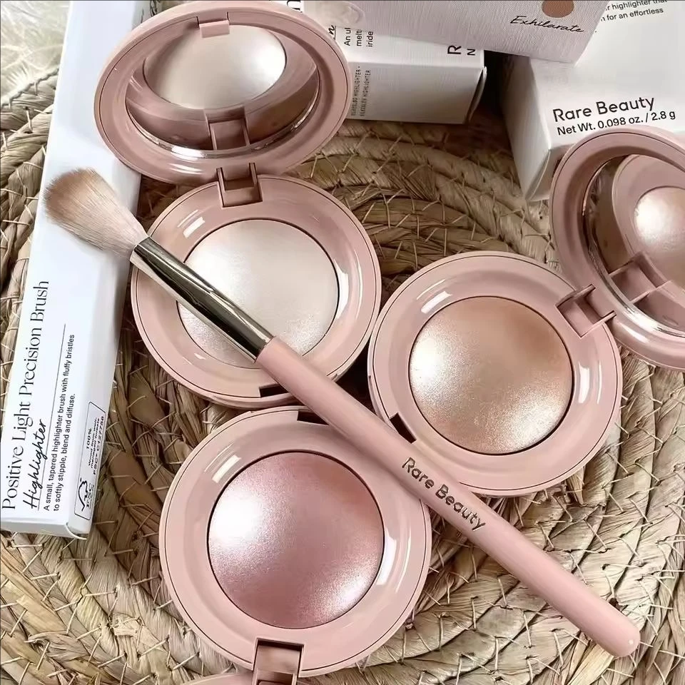 Set rare beauty highlighter liquido e luminizer per viso_voghion.com