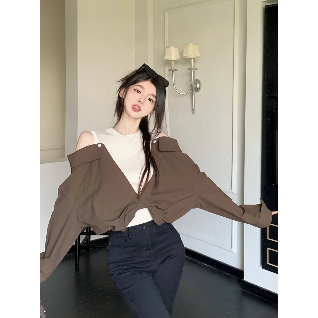 

Korea Two Fake Pieces Shirts Women Vintage Contrast Color Off Shoulder Knitted Tops Spliced Buttons All-Match Casual Soft O-Neck