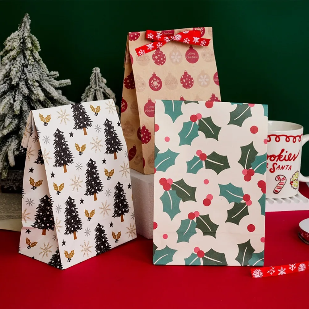 

Snowflake Kraft Paper Gift Bags Christmas Tree Navidad Candy Gift Bags Merry Christmas for Holiday Cookies Packing Pouch