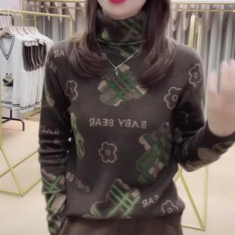 

Fashion Turtleneck Printed Letter Cartoon T-Shirt Women Clothing 2023 Winter Loose Commuter Pullovers Tops All-match Tee Shirt