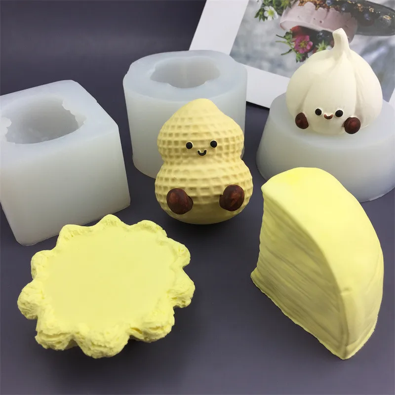 Cartoon Peanut Candle Casting Silicone Mold 3D Resin Moulds Home Decor Gypsum Mold Clay Handicrafts mochi squishy toy molds