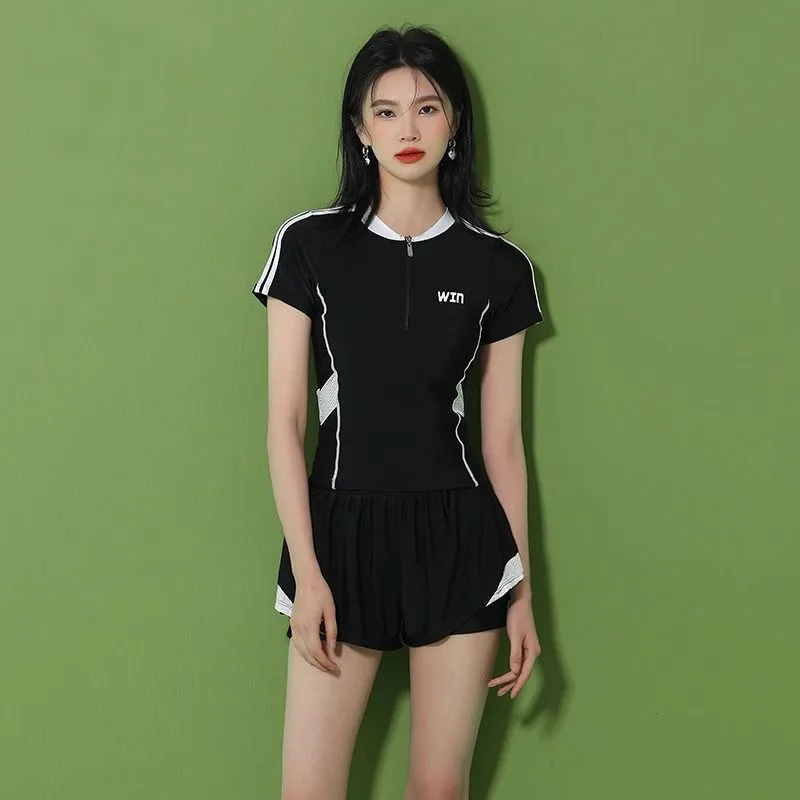 Ladies' Plus Size Swimsuit, Hot Spring Soaking Swimsuit, New Split Slimming and Abdominal Protection Sports Flat Angle Swimsuit