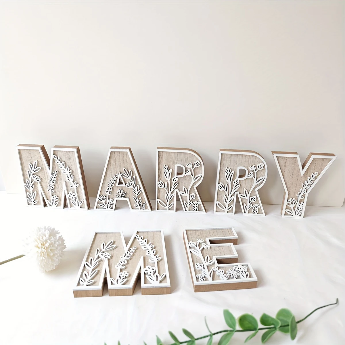 Wooden Letter Decor 1pcs A-Z Alphabet Carved Ornaments Table Wall I LOVE YOU Handcraft DIY Home Decor