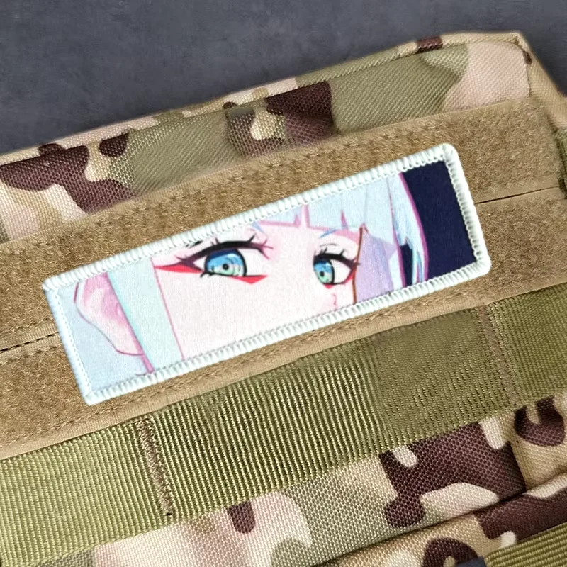 Anime Lucy Eyes Gaze Taktische Moral Abzeichen Patches Punk Mädchen Spiel Charakter Druck Haken und Schleife Militär Rucksack Aufkleber – Detail 4