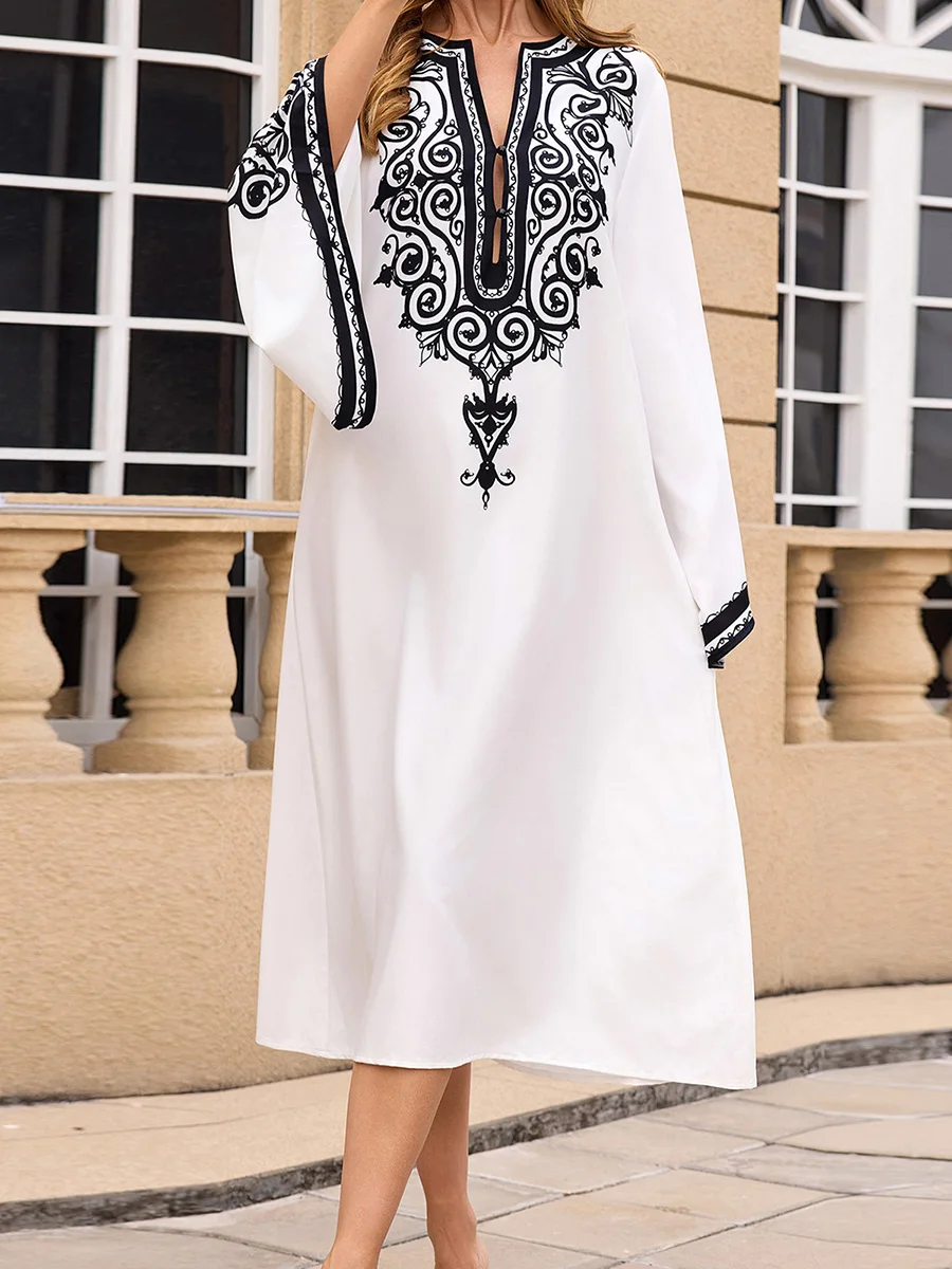 Elegant Floral Embroidered Abaya Dress with Long Sleeves and V-Neckline Stylish Button-Up Robe for Women Perfect for Prayer