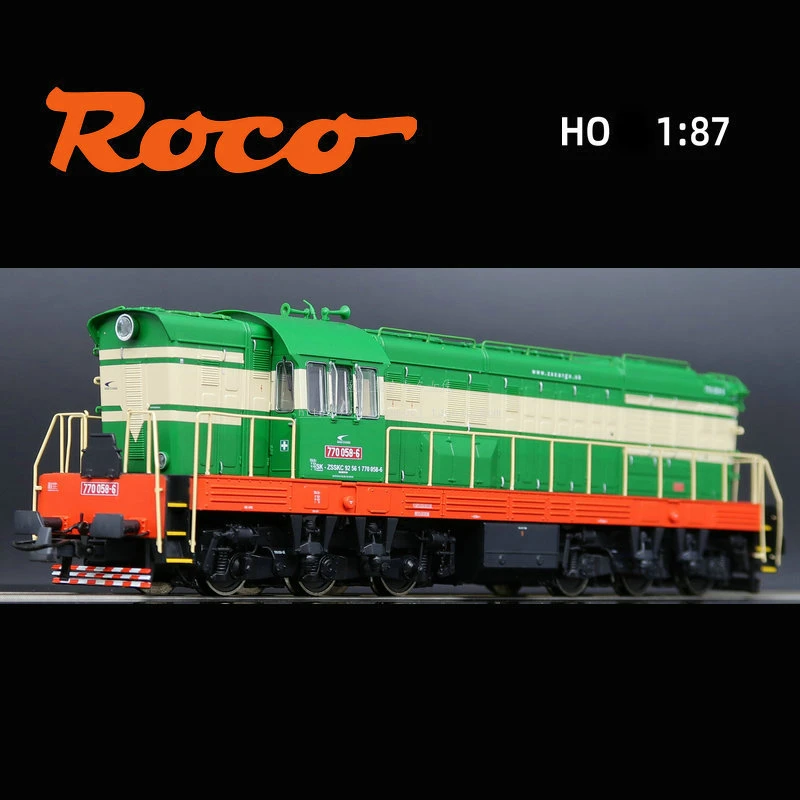 

ROCO train model HO 1/87 72964 BR770 internal combustion analog version 22-pin Czech modern rail car model