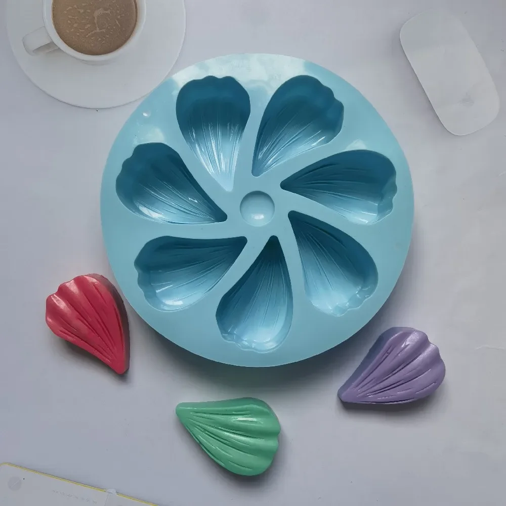 

7 Series Petal Cake Silicone Mold 3D Mousse Handmade Pastry Jelly Egg Tart Bread Mold Baking Tool