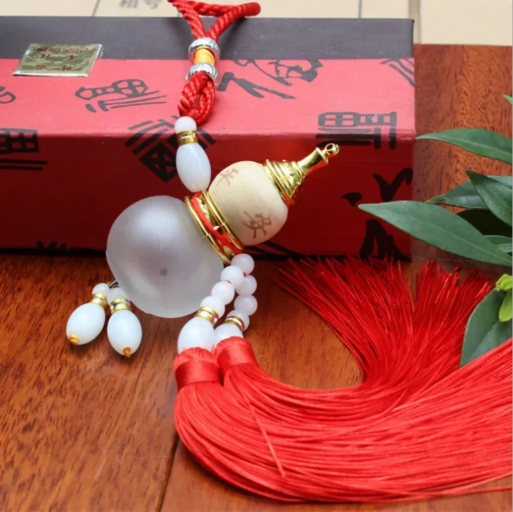 New Cucurbit Aromatherapy Car Essential Oil Diffuser Pendant with Tassel Air Freshening Perfume Bottle Ornaments Glass