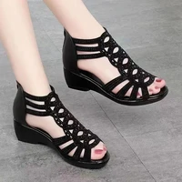 Sandales Romaines en Cuir Souple à Semelle Souple pour Femme, Chaussures d'Extérieur à Semelle Compensée, Mode Décontractée, Styliste, Nouvelle Collection Été 4