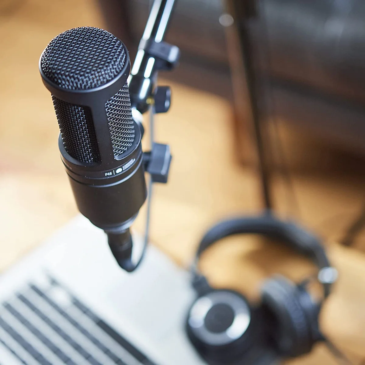 Audio AT Cardioid Condenser Microphone 20-20000Hz Three Pin XLRM Male Microphone for Recording Anchor Karaoke MIC YDH