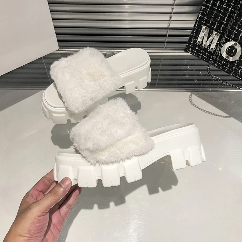 

Luxury Brand Wool Slippers Women'S Soft Plush Sandals Platform Thick Bottom White Black Classic Females Shoes Winter Outdoors