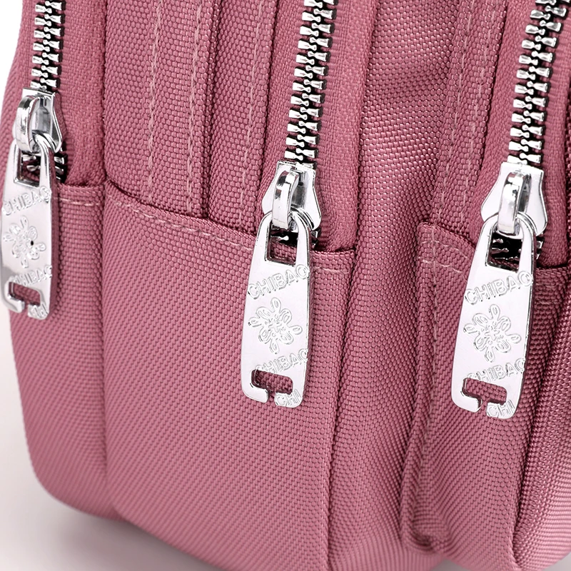 Рисунок 4 - Маленькая женская сумка на плечо