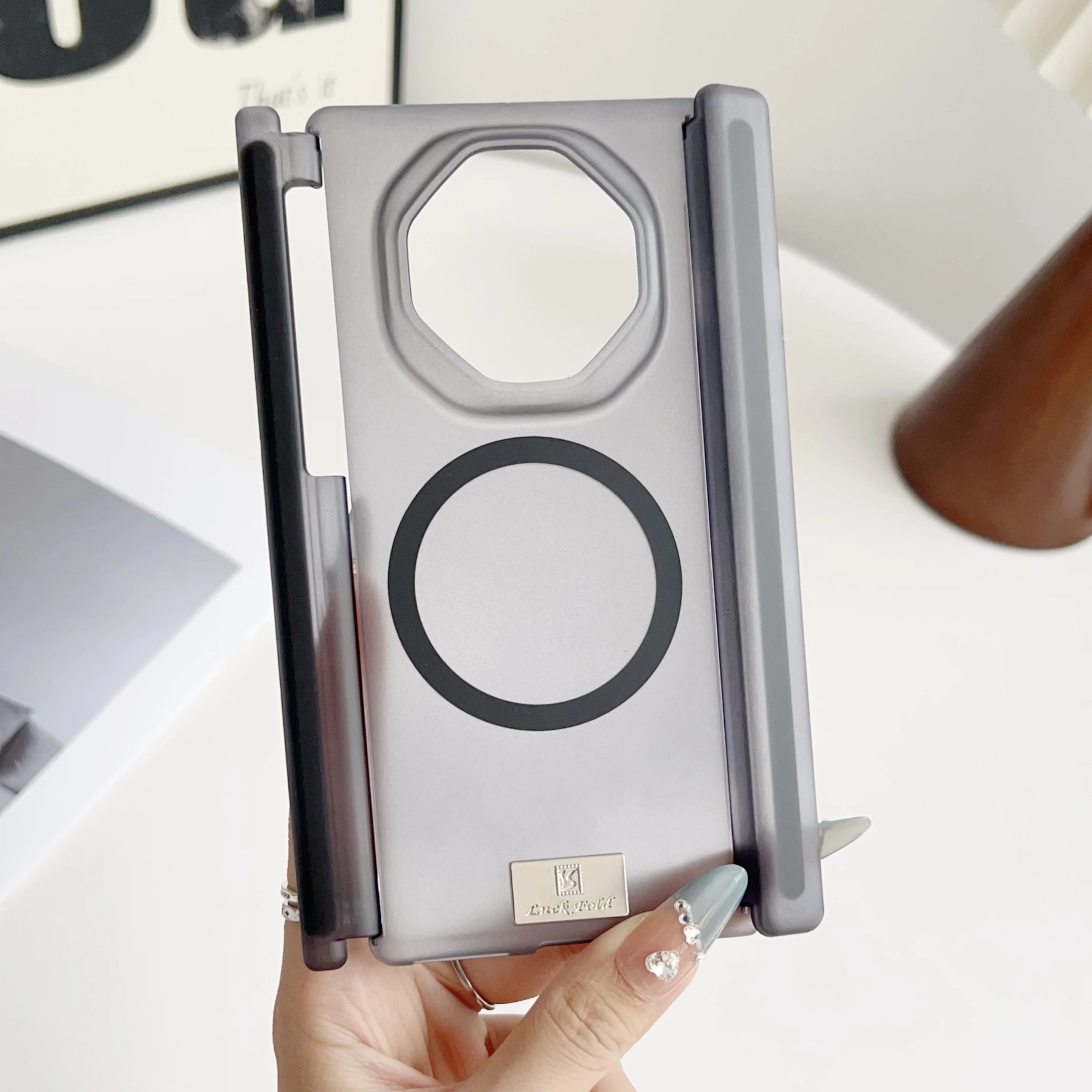 Matte Magnetic Dual Hinge Translucent PC Case