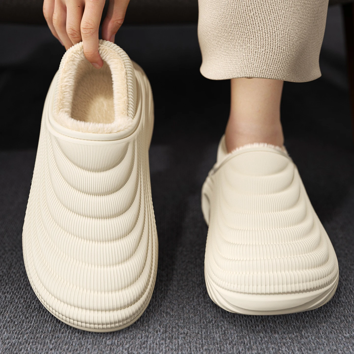 EVA-Winterpantoffeln für Damen und Herren, warm gefüttert, wasserdicht, rutschfest, bequem, für drinnen und draußen, leichte Baumwollclogs_voghion.com