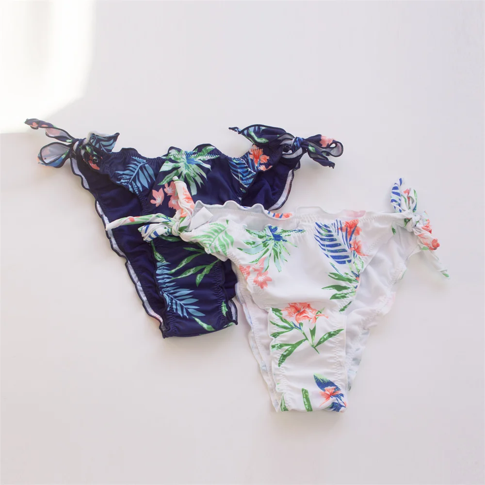 Wholesale Fold Sexy Bandage Brazilian Bikini Thong 2025 Ruffle Flower Swimwear Swimsuit Women Bottom Sexy Cheap Biquini Bottom