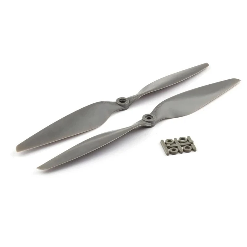 Empilement d'hélices GEMFAN de différentes tailles (MR8045 à MR1245) montrant la variation de diamètre.