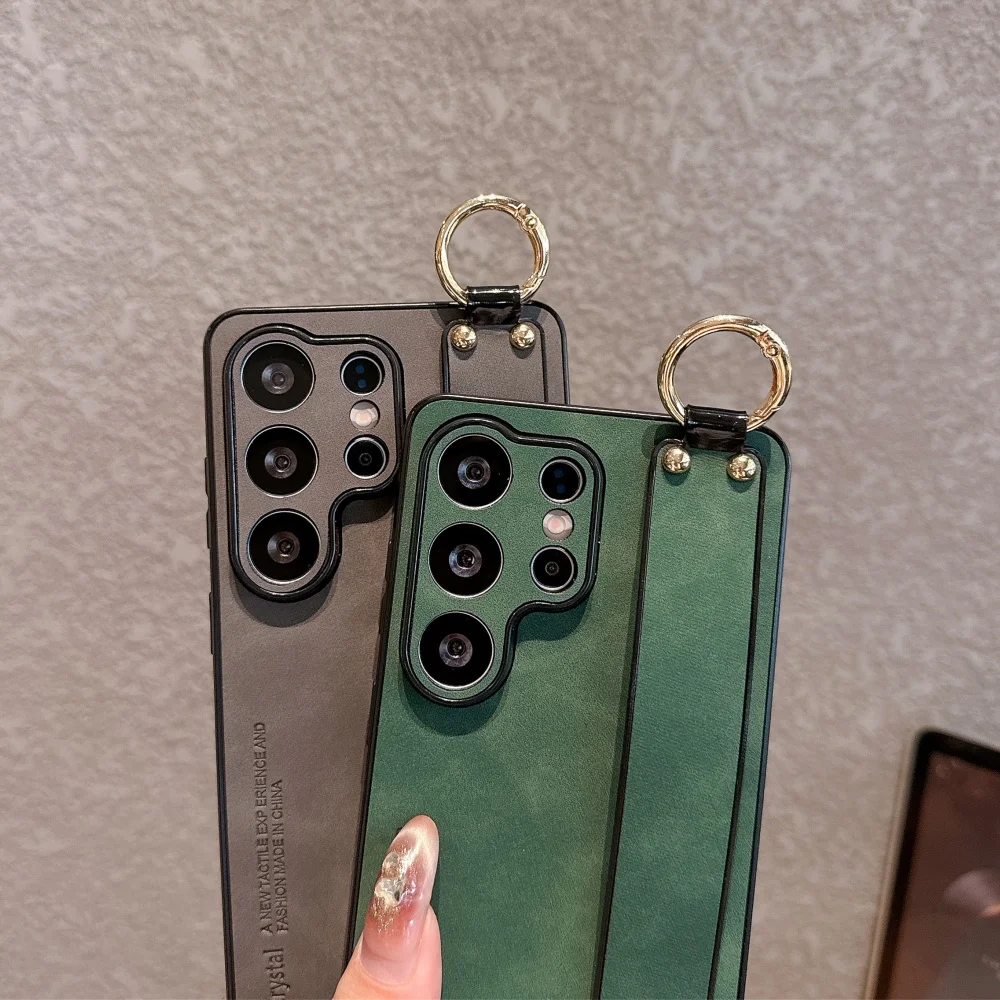 Matte Kunstleder-Handyhülle mit Handgelenkschlaufe und Standfunktion für Samsung Galaxy S26 S25 S24 S23 S22 S21 Ultra Plus, stoßfeste Schutzhülle aus Schafsleder. – Detail 10
