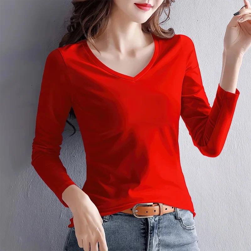 Red V-neck long sleeve