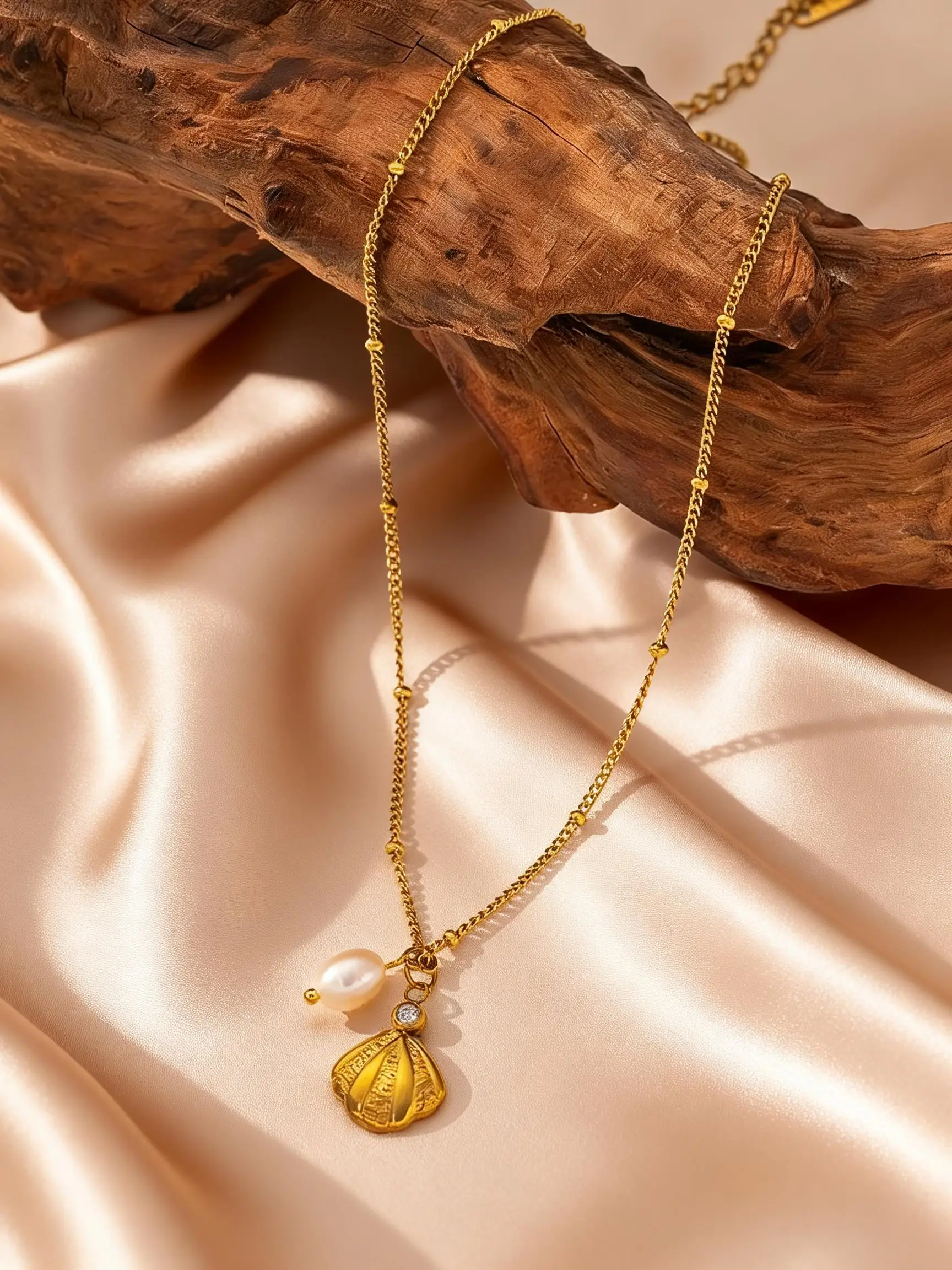 Modischer Zirkon-Muschel-Anhänger Armbänder und Halskette für Damen, Edelstahl Sommer Strand Schmuckset Accessoires