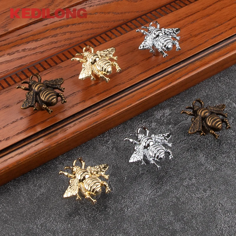 Modern minimalist gold insect drawer knob kitchen cabinet silver bee handle American retro bronze pull handle