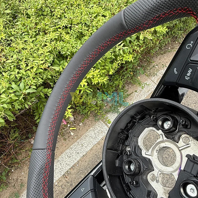 아우디 A3 A4 A5 S3 S5 B9 2023 TT 레드 스티칭 세미 천공 가죽 스티어링 휠 어셈블리에 적합