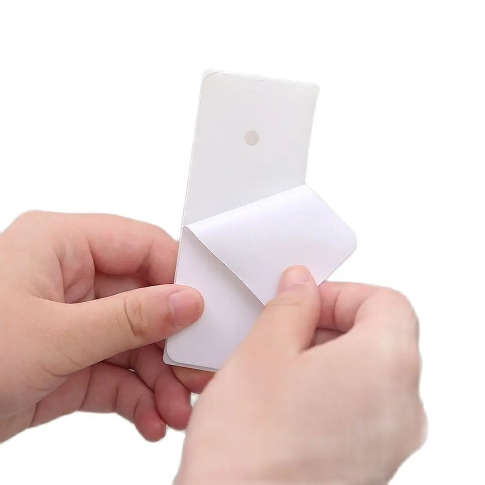 Рисунок 2 - Самоклеящийся Настольный фиксатор для розетки