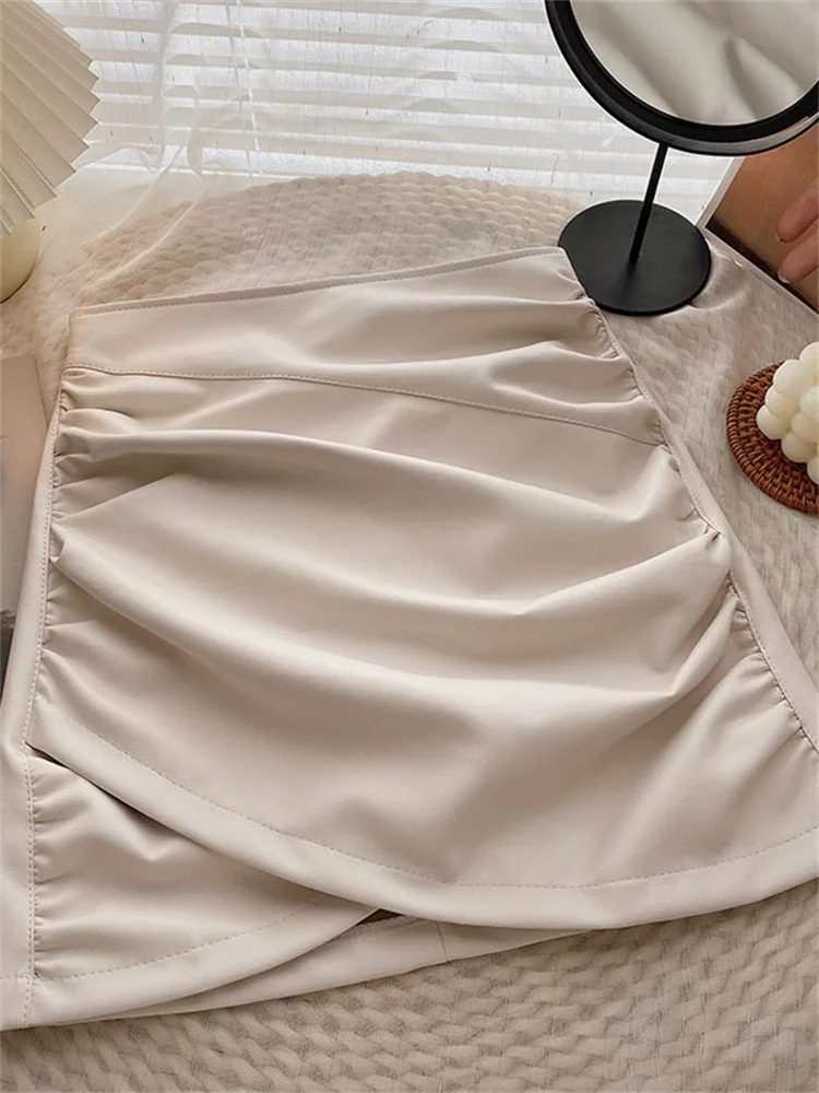 Рисунок 5 - Женские кожаные юбки