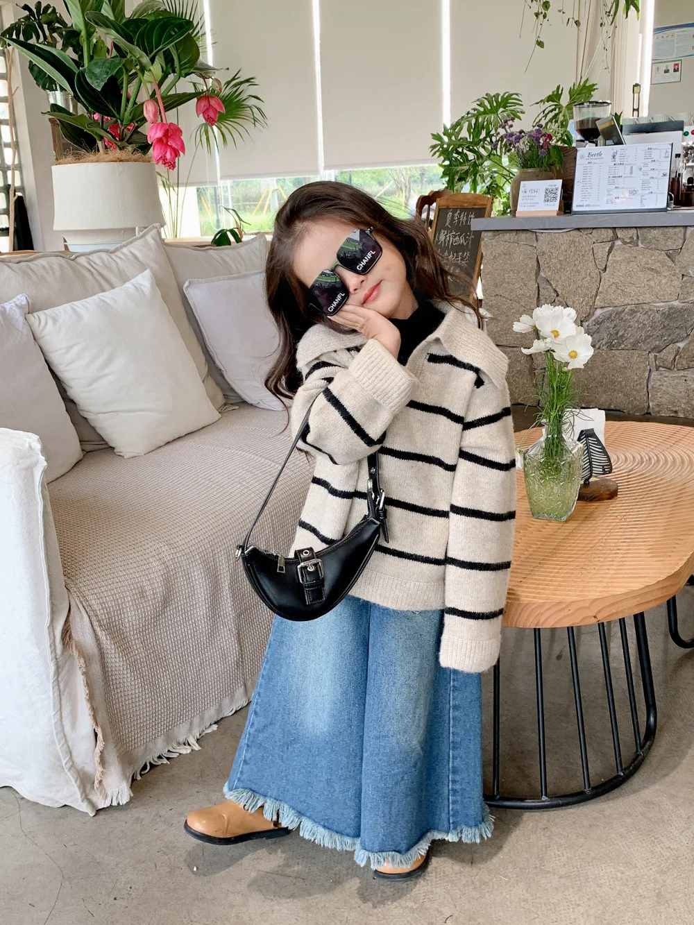 

2023 New Autumn Kids Clothing Baby Girls Sweater Knitted Korean Striped O-neck Lazy Pullover Simple Fashion Sweet All-match