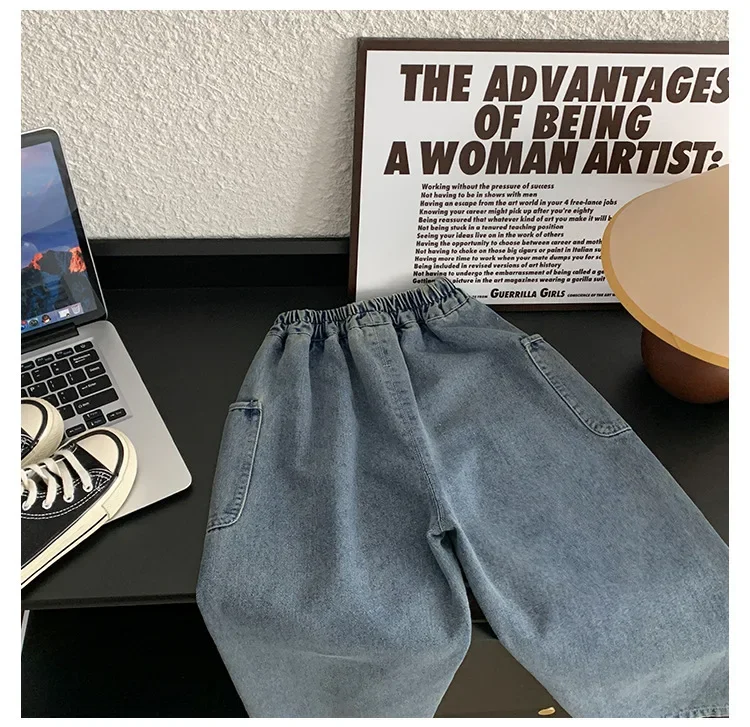 Description Picture 4 of itemChildren's 2025 Spring and Autumn New Collection: Children's Baby Casual Pants, Side Pockets, Grinding White Boys' Jeans