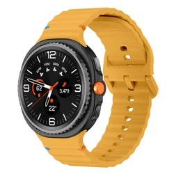 Silicone Smartwatch Band - Premium Rubber Bracelet for Galaxy Watch 8 Classic (Yellow)