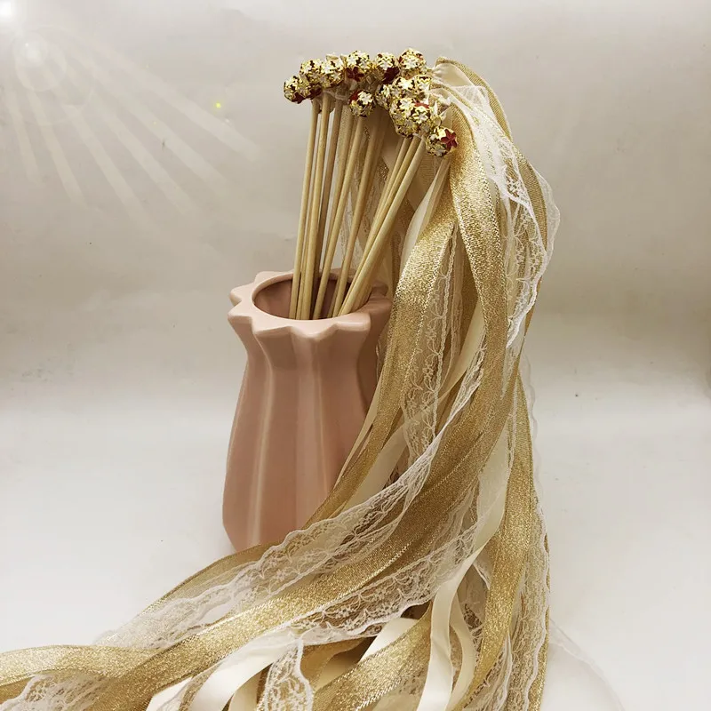 Whitney New 1674 Wedding Event Decoratn Lace Gold Wedding Wands Ribbon Pull Lawn Wedding Party Guest Hand Hold Cheers Wand