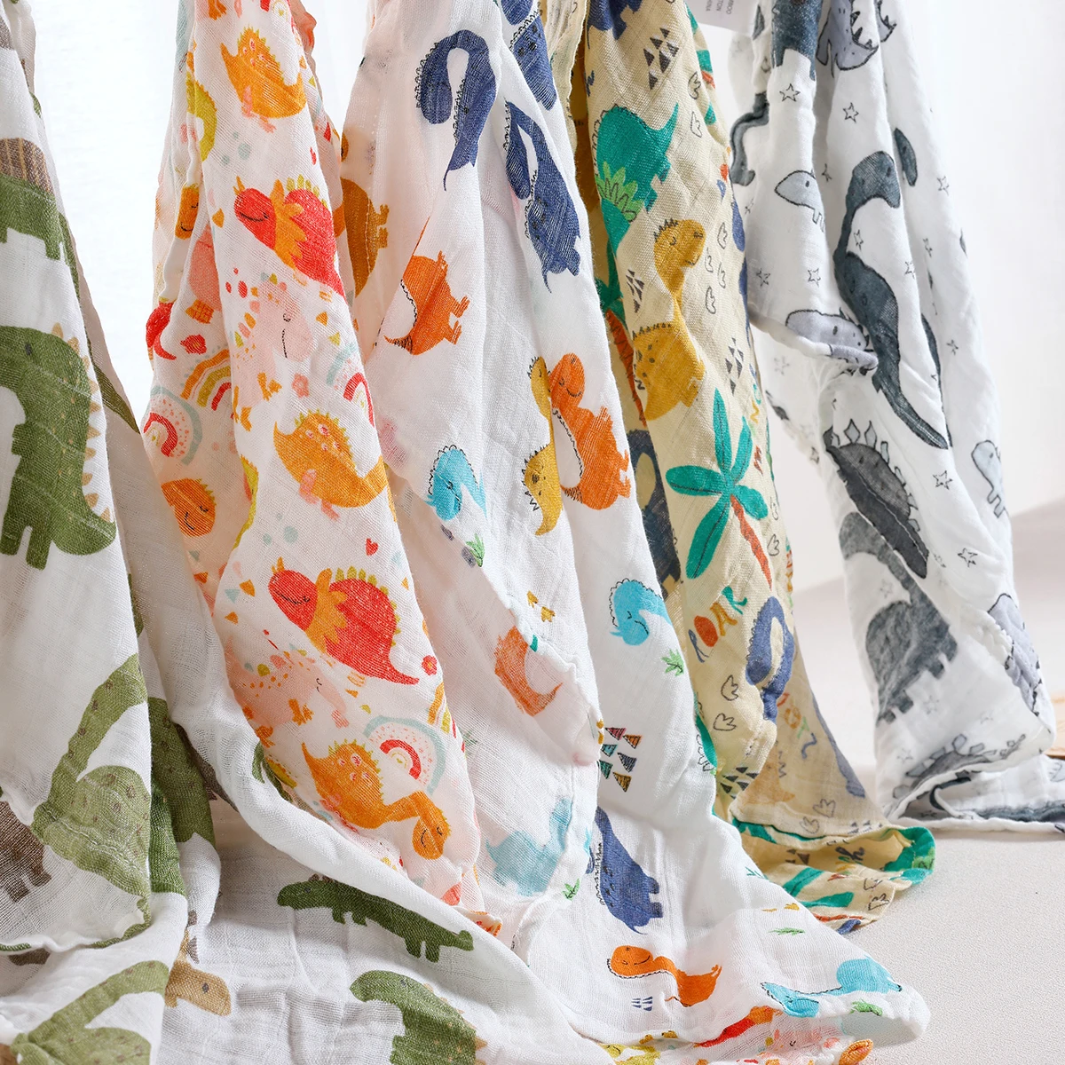 HappyFlute New Combined Dinosaur Print 5Pcs/set Muslin Swaddle Feeding Burp Cloth Newborn Soft Bamboo Cotton Fabric Blanket Wipe