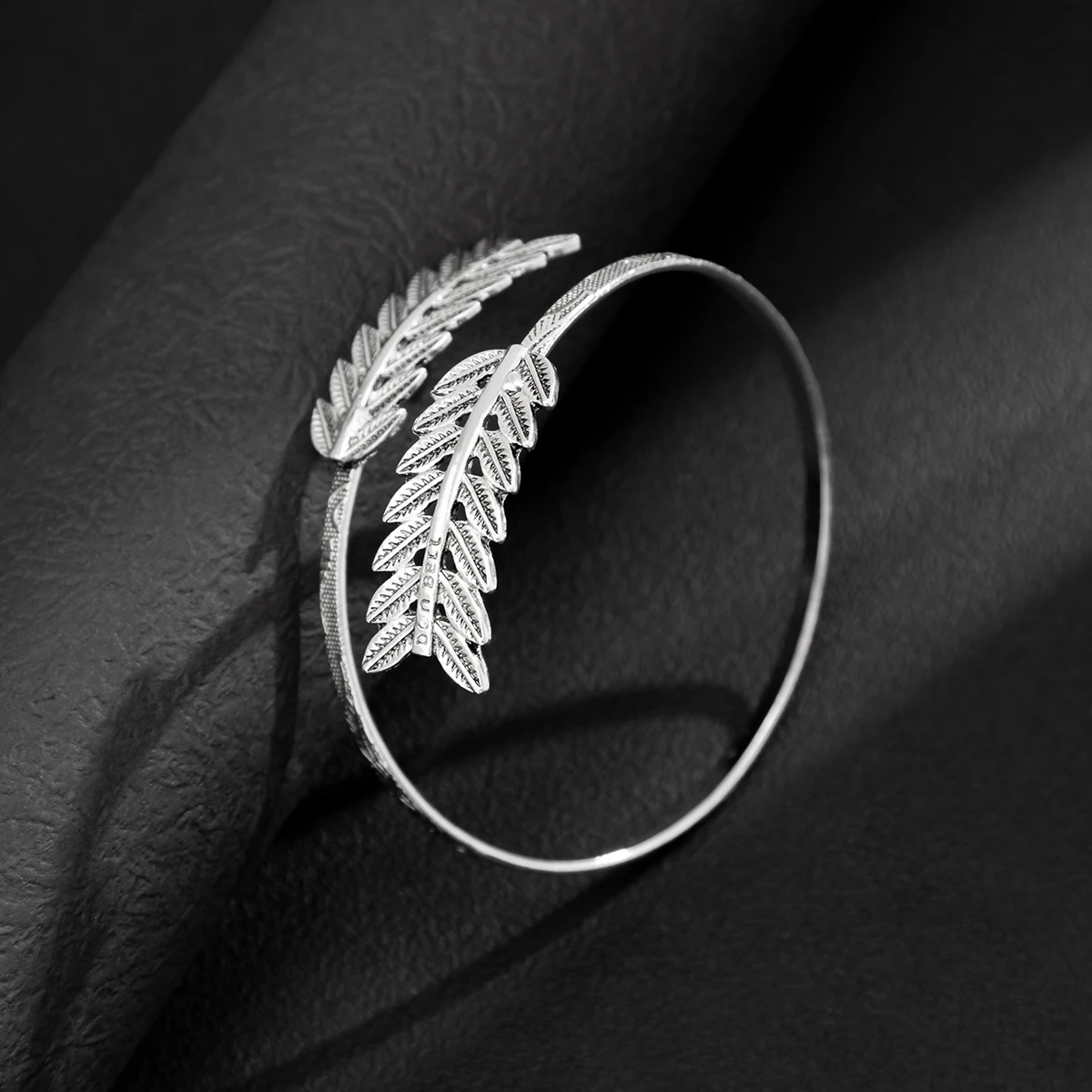 Ameri Vintage アッパー アーム バングル Ameri Vintage アッパー アーム バングル Ameri VINTAGE - AMERI