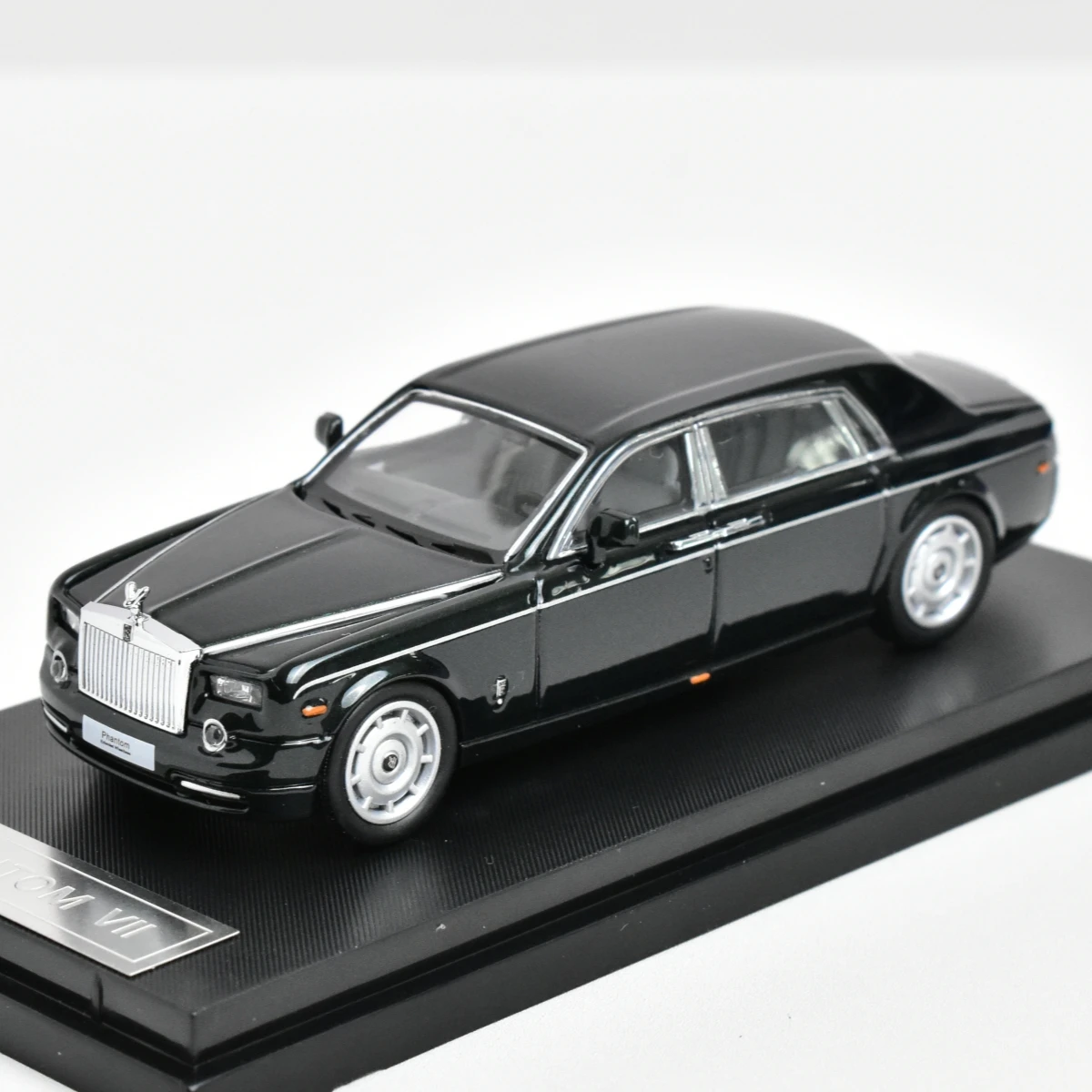 ストリートウォリアー 1:64 ロールスロイス ファントム VII ダイ