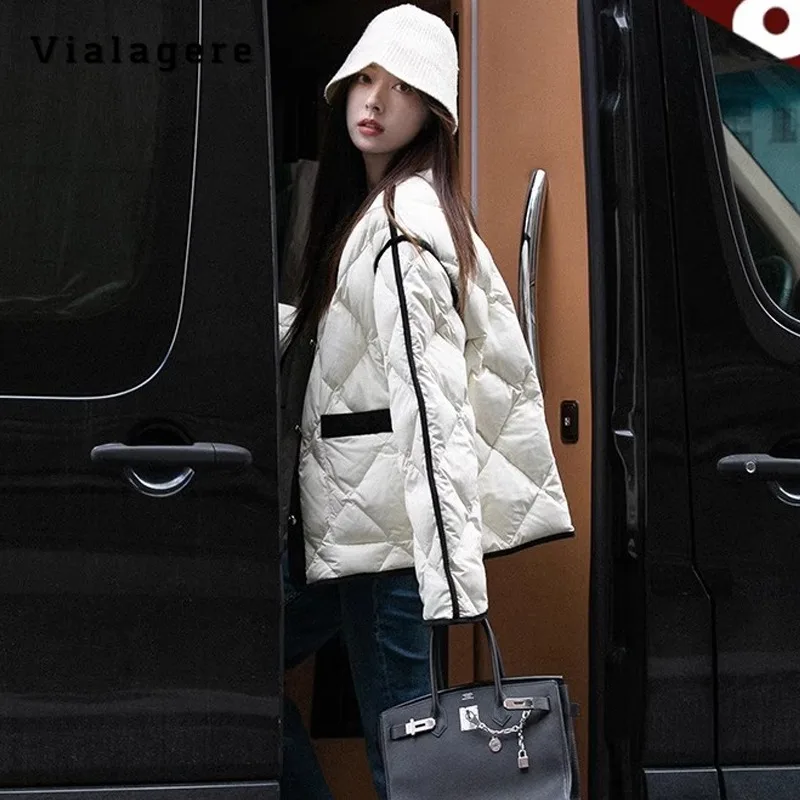 

2023 Autumn Winter Casual Chic Style Single Breasted Parkas Plaid Jacket For Women Outerwear Fashion Warm Thick Cozy Coat