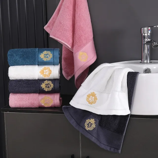 Luxurious bamboo hand towels for a refreshing and indulgent bathing experience