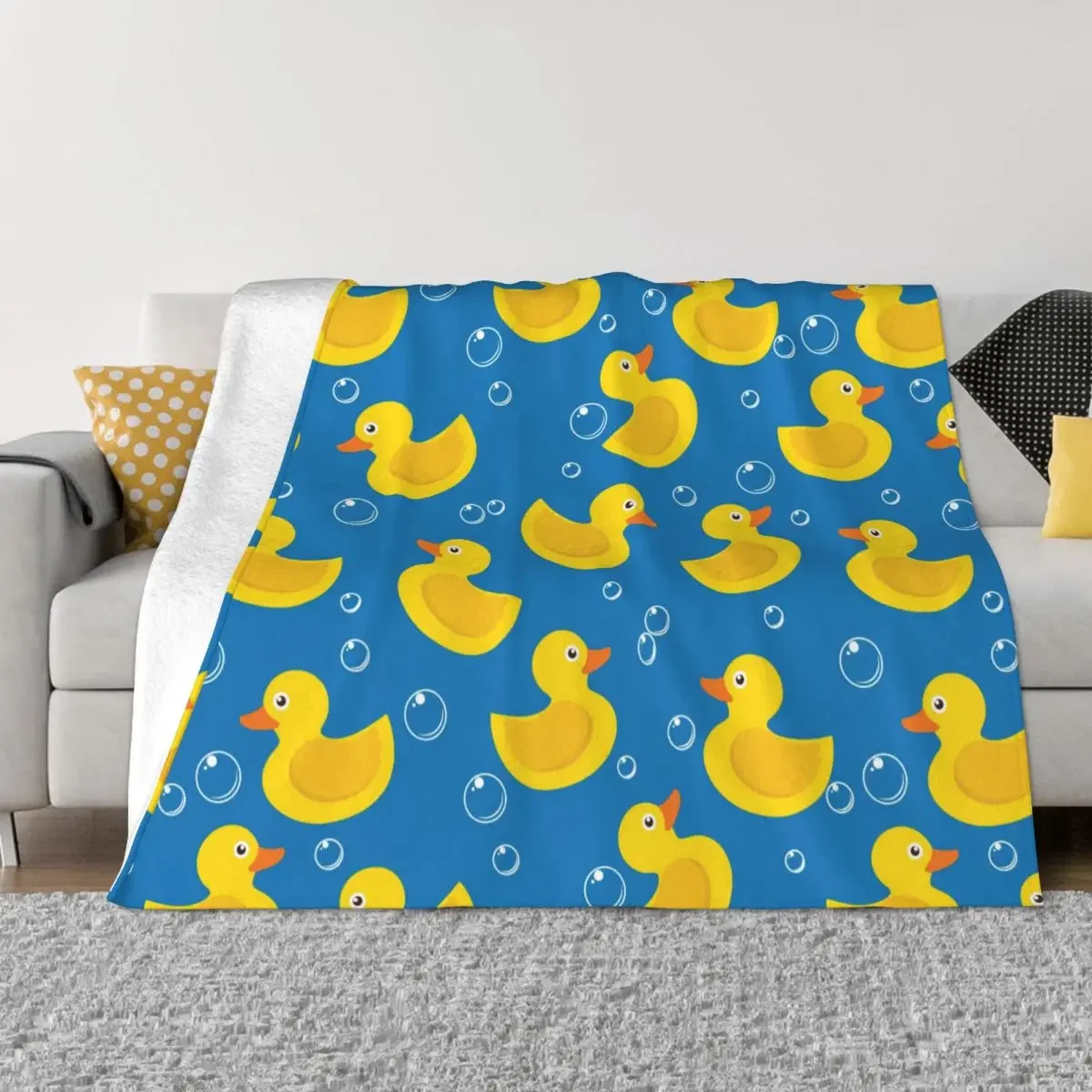 

Cute Yellow Rubber Duck Blue Pattern Flannel Blanket Animal Fashion Throw Blanket for Home 200x150cm Plush Thin Quilt