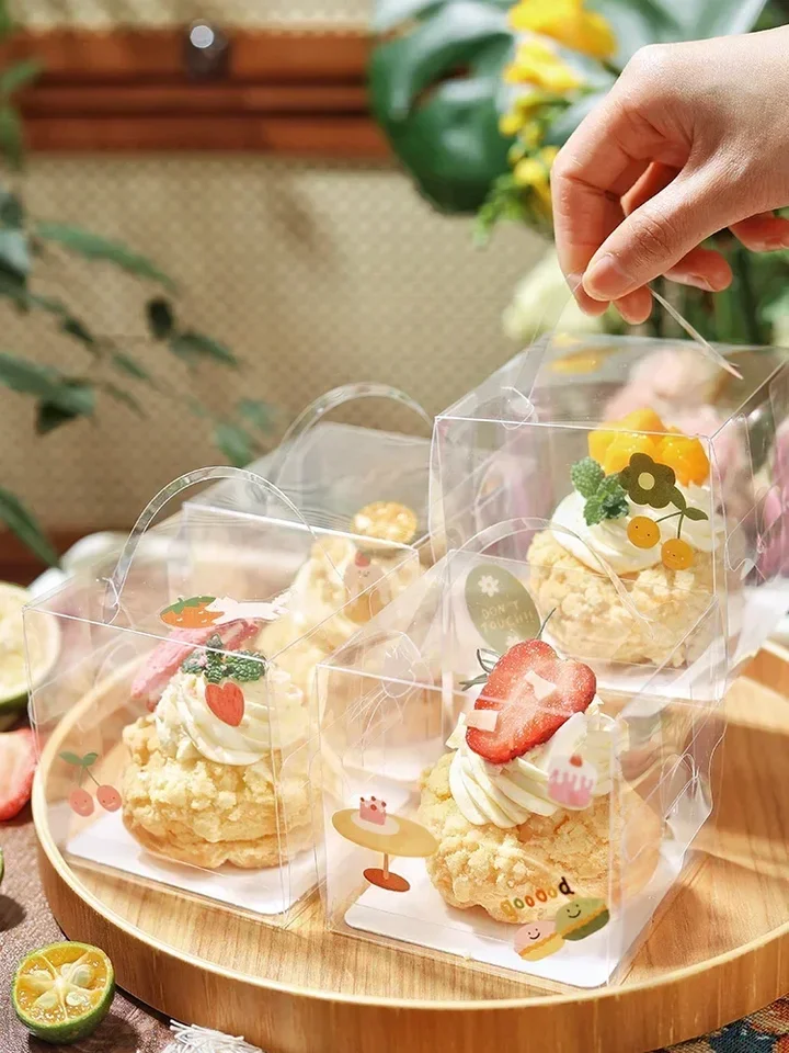 Porta Torta In Plastica Con Serratura E Manico Pieghevole – Adatto Per Torte Da 15 A 20 Cm (6-8 Pollici), 26x22x12.5 Cm