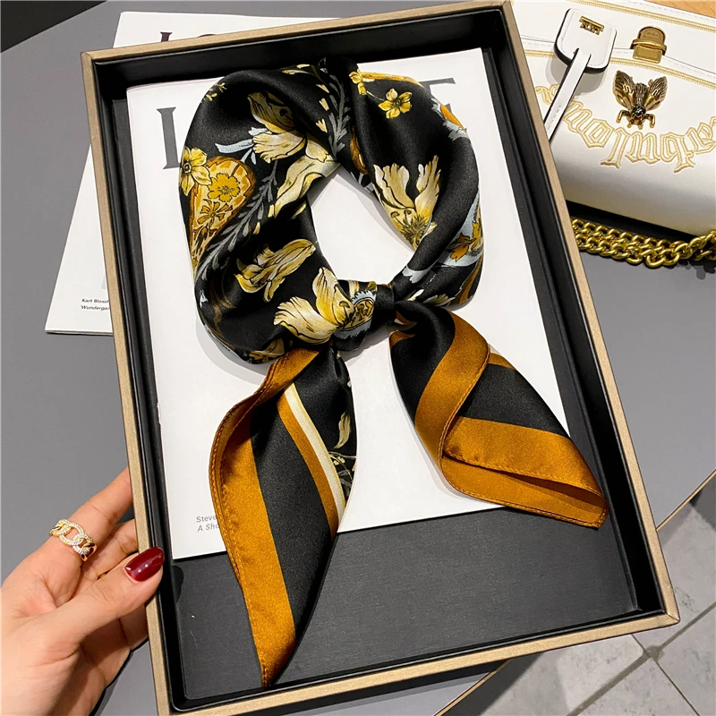 

Silk Square Scarf Women 2022 Luxury Brand Print 100% Real Hand Wirst Hijab Shawl Design Wrap Neck Tie Hair Foulard Bandana