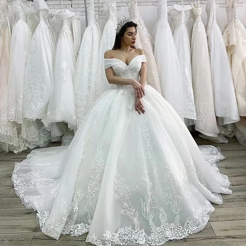 

ANGELSBRIDEP Beaded Princess Lace Appliques Wedding Dress Ball Gown Illusion Bridal Customized Vestido de Noiva Lace up Back