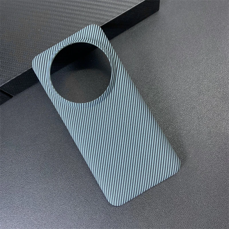 Sleek Frosted Carbon Fiber Texture Matte Protective Case