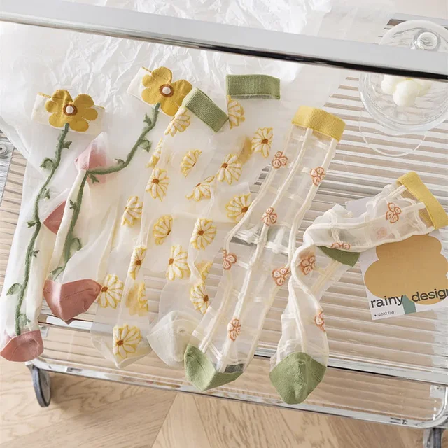 여성용 투명 나일론 양말: 편안함과 세련미의 완벽한 조화