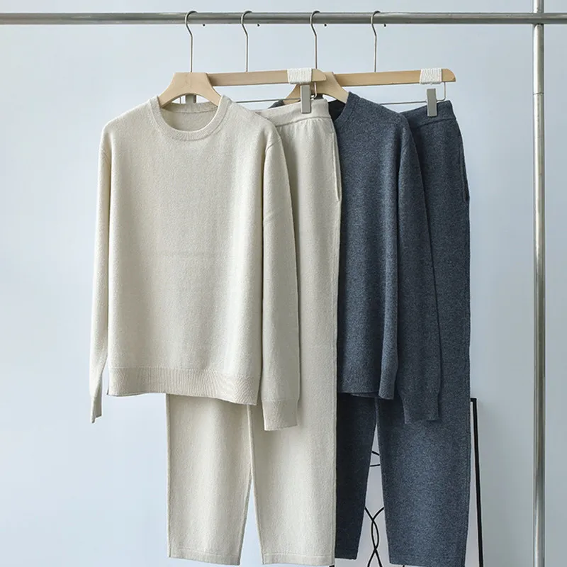 

Women Beading Chain Cashmere Knit Two Pieces Set O-Neck Sweater and Elastic Waist Drawstring Long Pants Female 2023 Autumn Suit