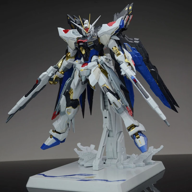 DABAN 8802 ストライクフリーダム ZGMF-X20A MG 1/100 シード