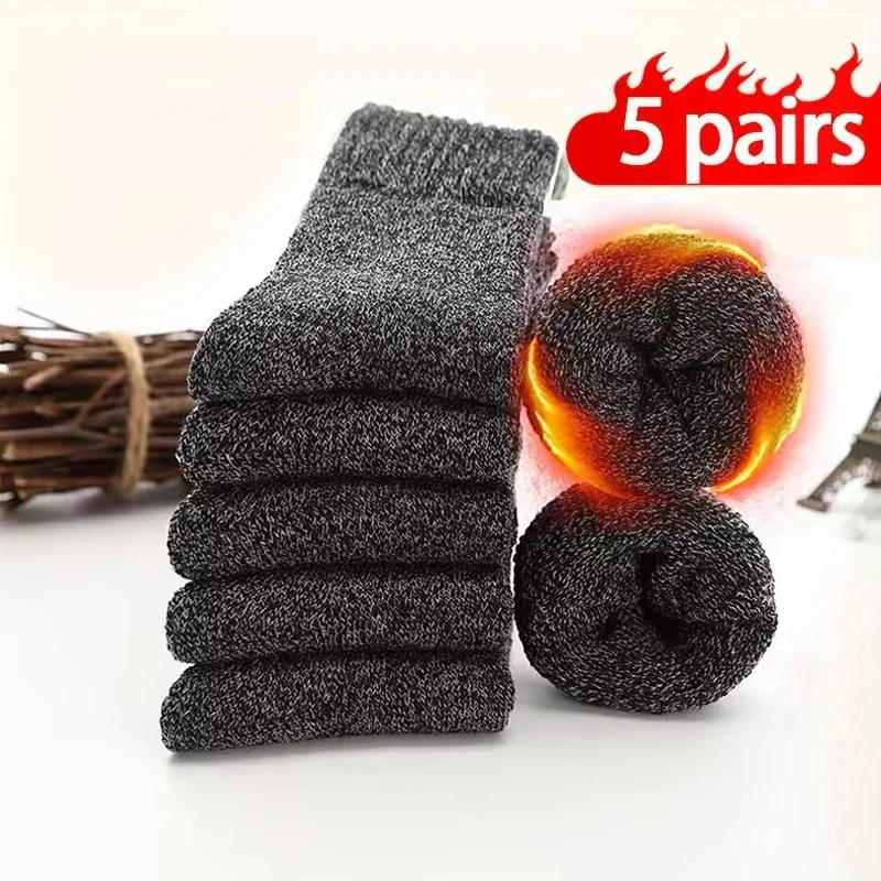 3 Pairs Men’s Merino Wool Winter Socks for Warmth and Comfort