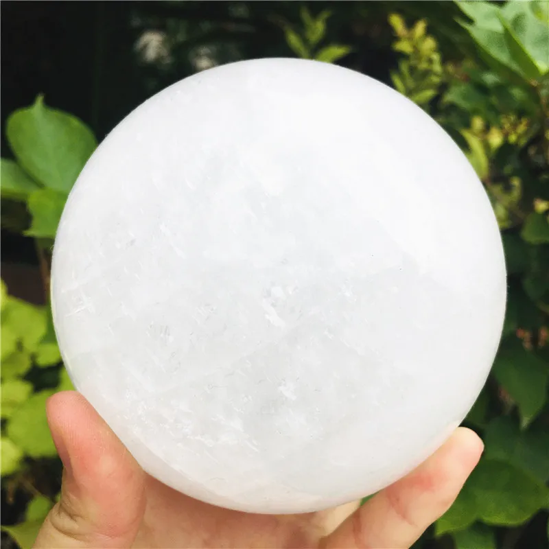 4-10cm Natural white calcite crystal ball Stone ball home decoration gem voodoo reiki spiritual healing 2