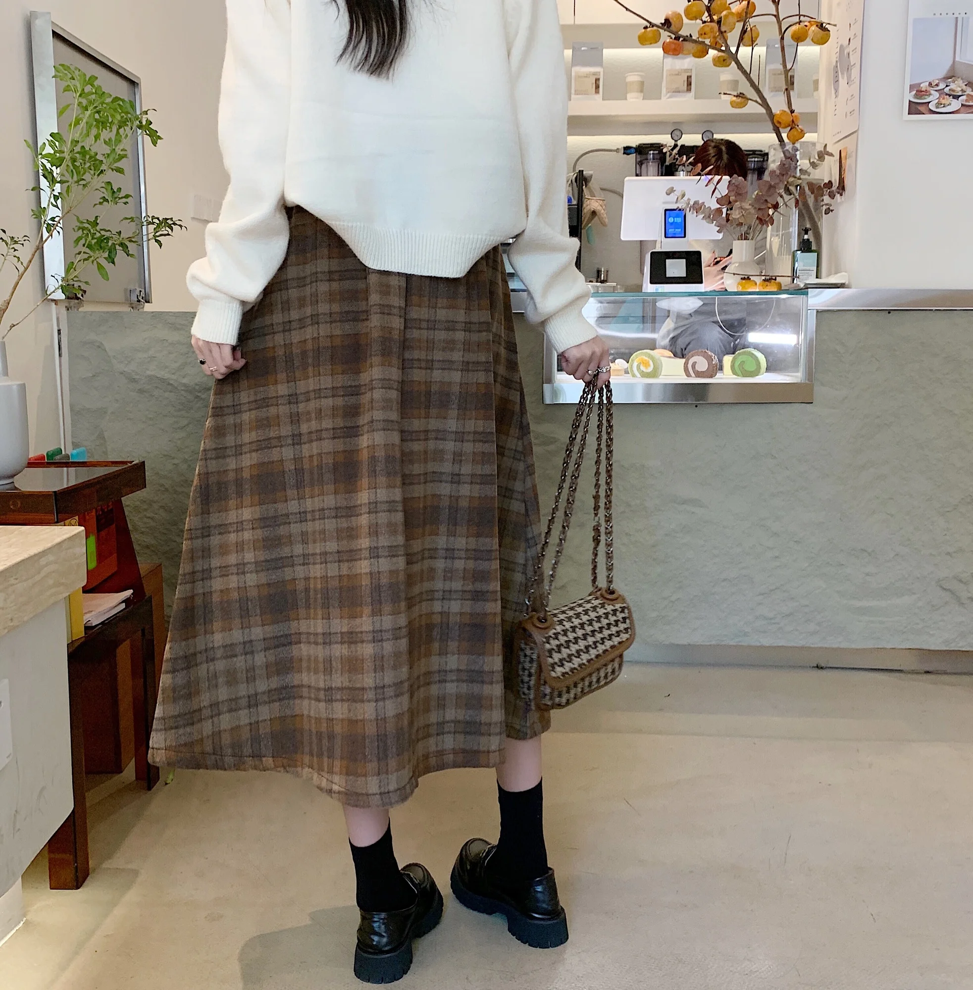 New Skirt Fashion Casual Women Vintage Plaid Elegant Elastic High Waist A-line Office Harajuku Streetwear Midi Skirt 2022 long skirts