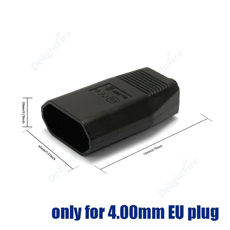 MATERIALE ELETTRICO 220 VOLT - USO DOMES : ADATTATORE CON