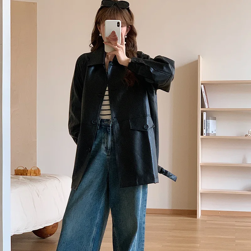 

New Korean street PU leather jacket for early autumn, loose silhouette, casual black top for women